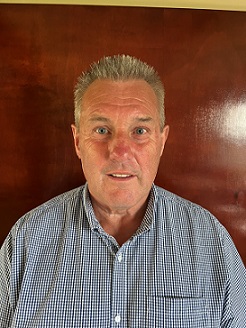 Mr Raymond  Pearce